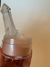 Cargar imagen en el visor de la galería, Coshita Hermosa Pink loose setting powder