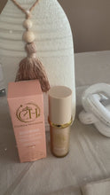 Cargar y reproducir el video en el visor de la galería, Sunscreen Foundation Serum SPF 50
